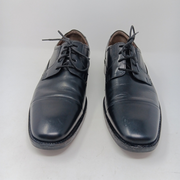 Johnston & Murphy Black Oxfords - Picture 6 of 11